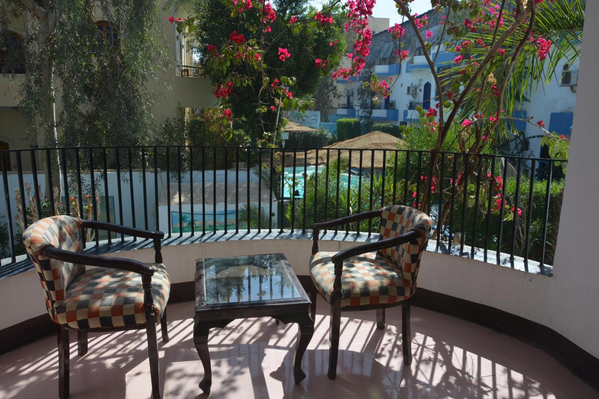 El Gezira Garden Hotel Луксор Екстериор снимка