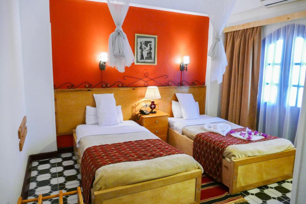 El Gezira Garden Hotel Луксор Екстериор снимка
